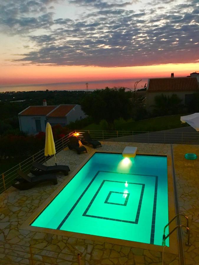 Villa Verde أنو كالون نيرون المظهر الخارجي الصورة